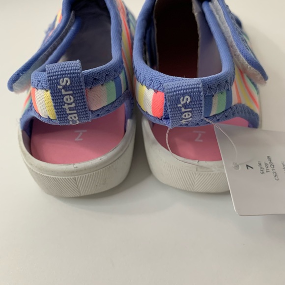 Carter’s girls Water shoes/sandal size 6 or 7 multi color - Picture 10 of 15